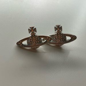 MINI BAS RELIEF Vivienne Westwood earrings